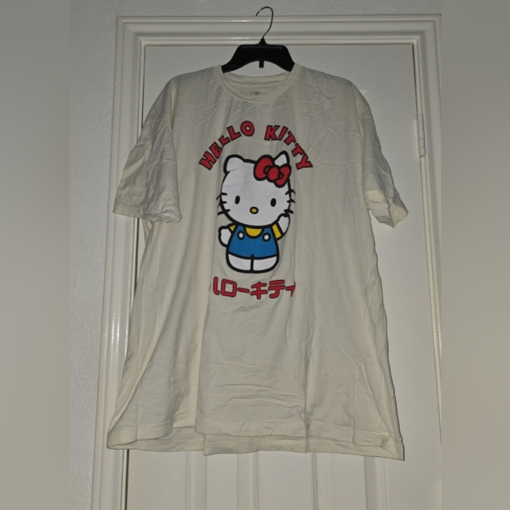 Hello Kitty Tshirt